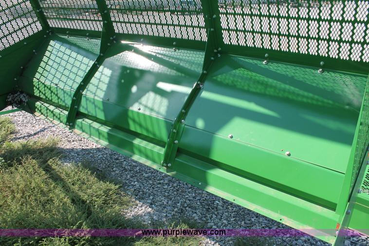 image for item H8170 John Deere 7460 cotton stripper basket