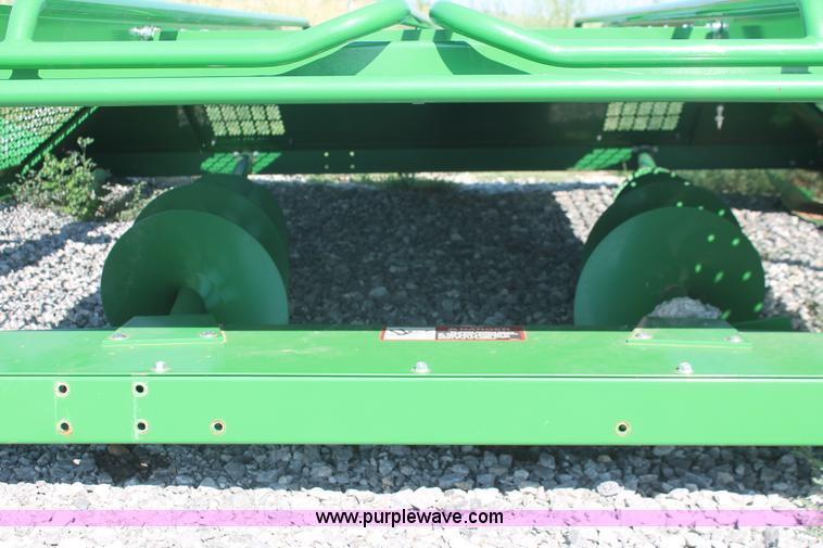 image for item H8170 John Deere 7460 cotton stripper basket