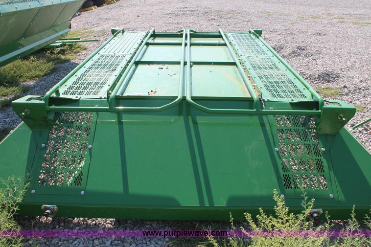 image for item H8170 John Deere 7460 cotton stripper basket