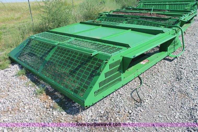 image for item H8170 John Deere 7460 cotton stripper basket