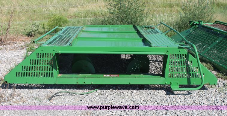 image for item H8170 John Deere 7460 cotton stripper basket