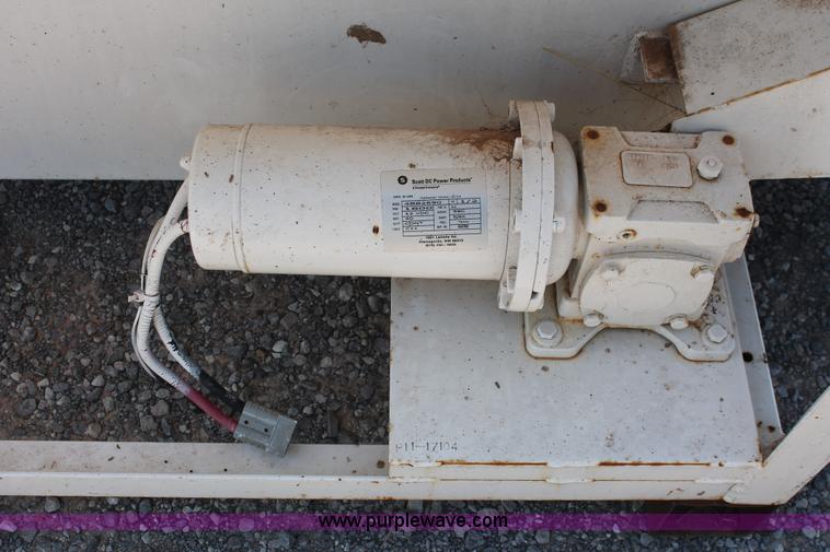 image for item H8193 T&S P-836 trip hopper feed dispenser