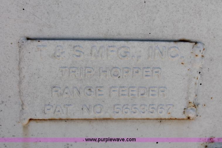 image for item H8193 T&S P-836 trip hopper feed dispenser