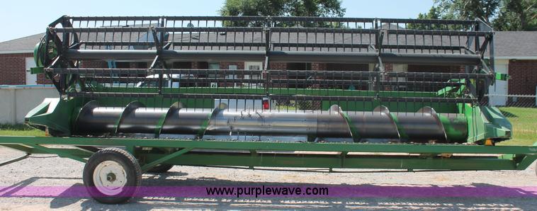 image for item H8194 1998 John Deere 920 platform flex head