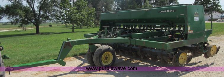 image for item I2019 John Deere 750 grain drill