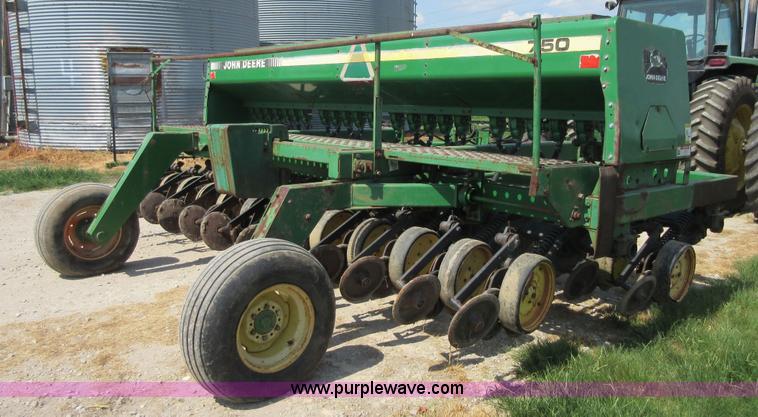 image for item I2019 John Deere 750 grain drill
