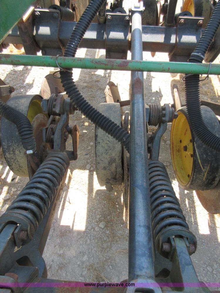 image for item I2019 John Deere 750 grain drill