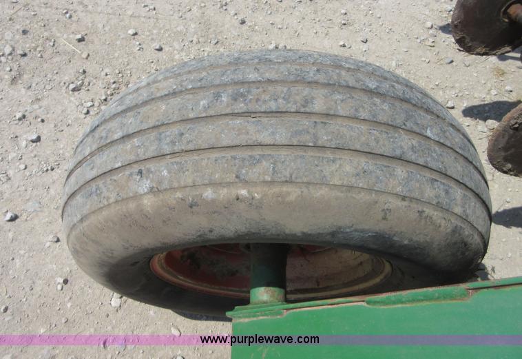 image for item I2019 John Deere 750 grain drill