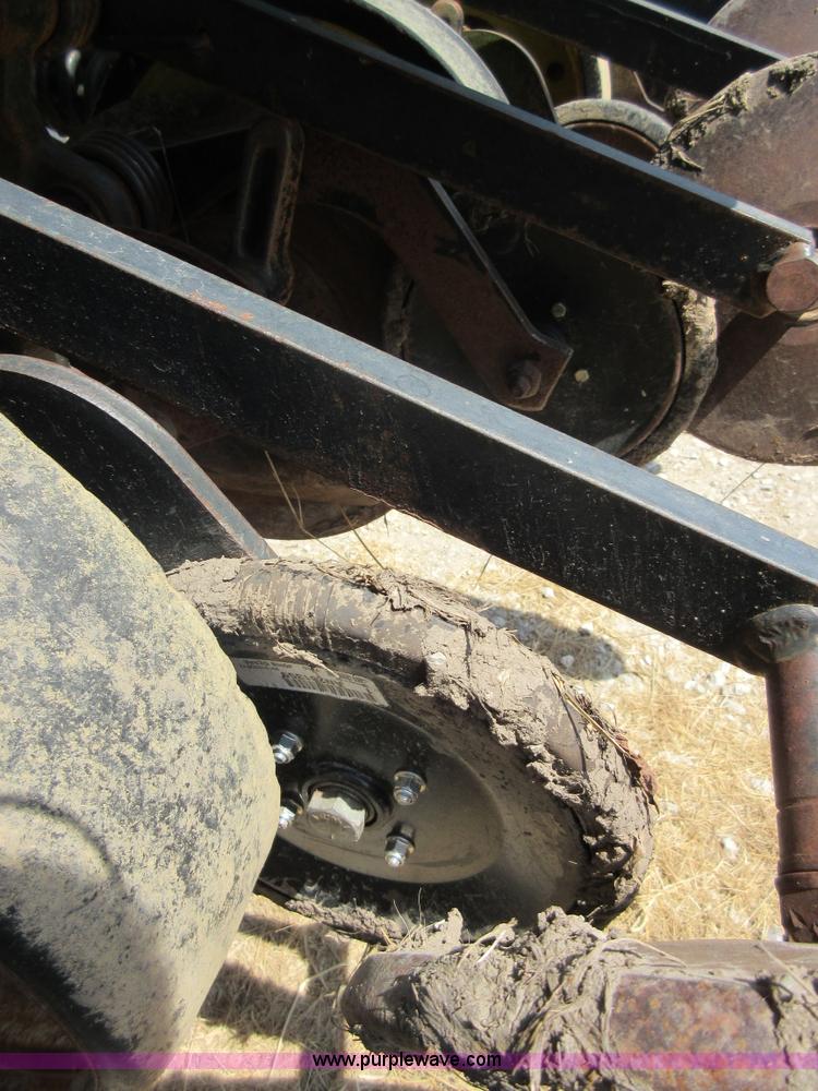 image for item I2019 John Deere 750 grain drill