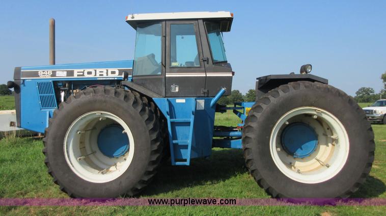 image for item I2049 1991 Ford 946 Versatile 4WD tractor