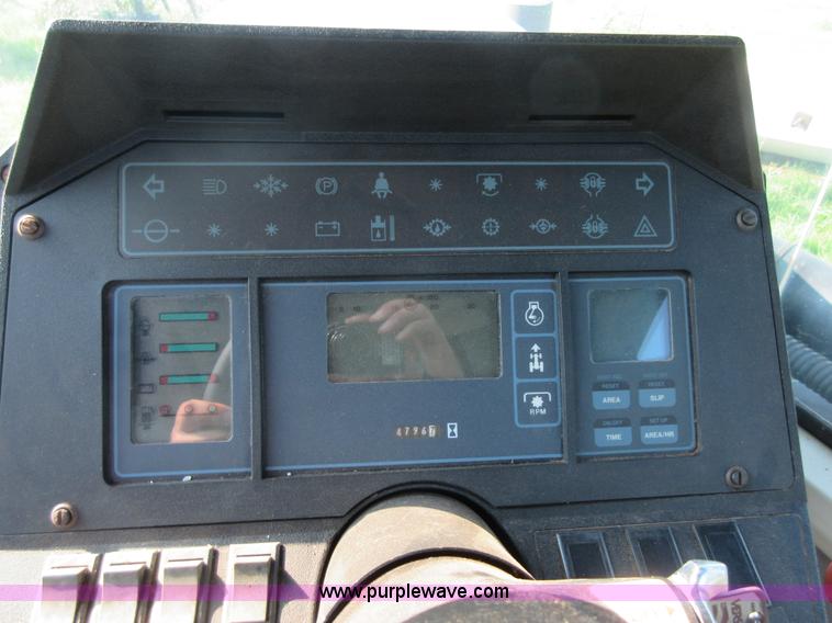 image for item I2049 1991 Ford 946 Versatile 4WD tractor