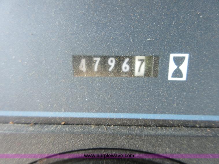 image for item I2049 1991 Ford 946 Versatile 4WD tractor