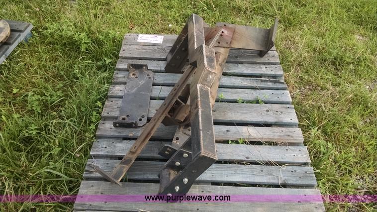image for item I2802 Westendorf TA26 loader mounts