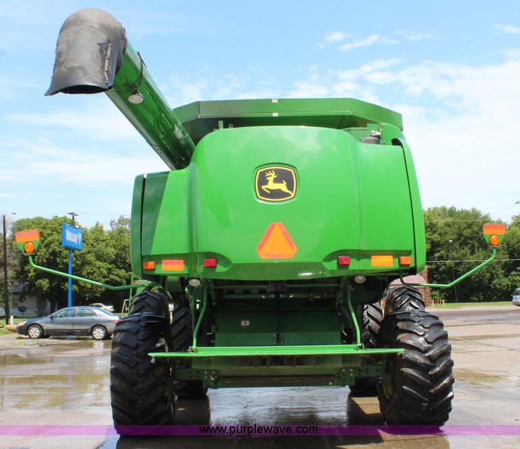 image for item J5808 2008 John Deere 9770 STS combine