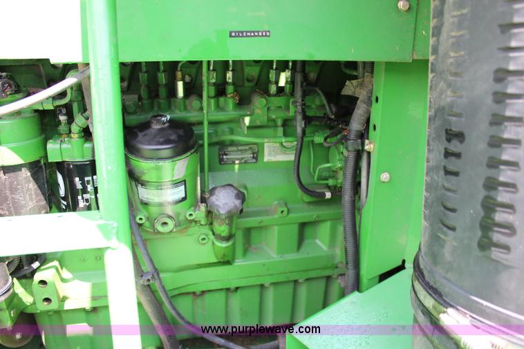 image for item J5808 2008 John Deere 9770 STS combine
