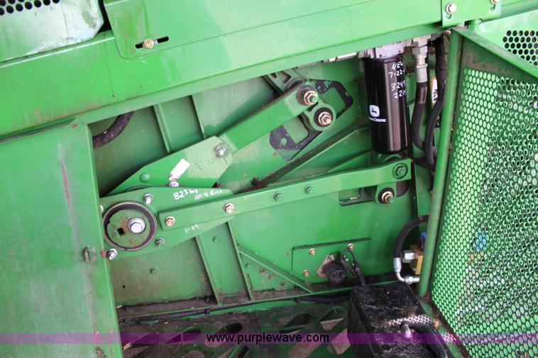 image for item J5808 2008 John Deere 9770 STS combine