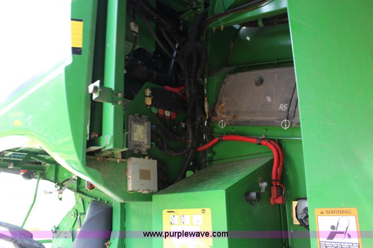 image for item J5808 2008 John Deere 9770 STS combine