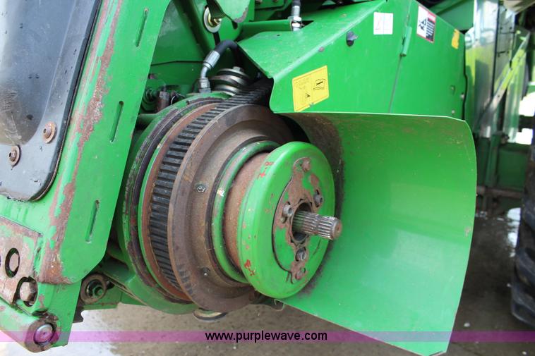 image for item J5808 2008 John Deere 9770 STS combine