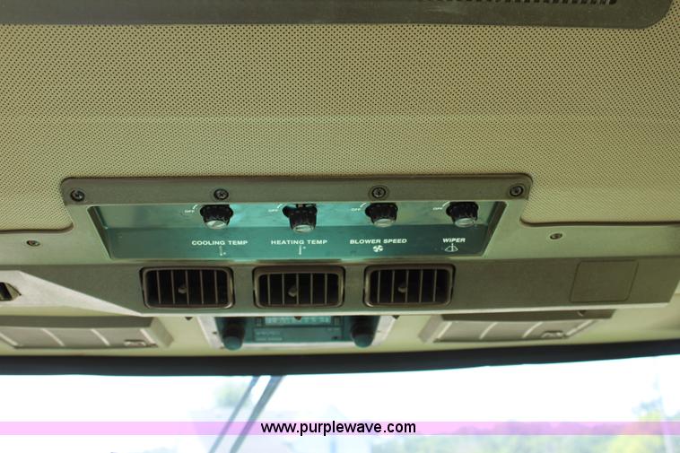 image for item J5814 1996 John Deere 6500 self-propelled sprayer