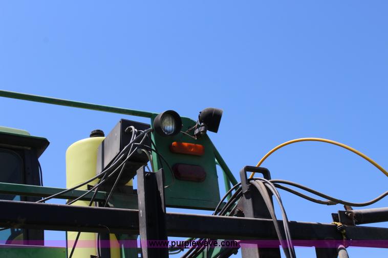 image for item J5814 1996 John Deere 6500 self-propelled sprayer