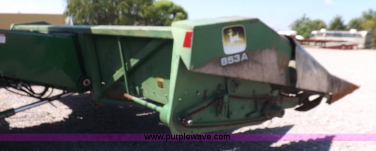 image for item J6887 John Deere 853A row head