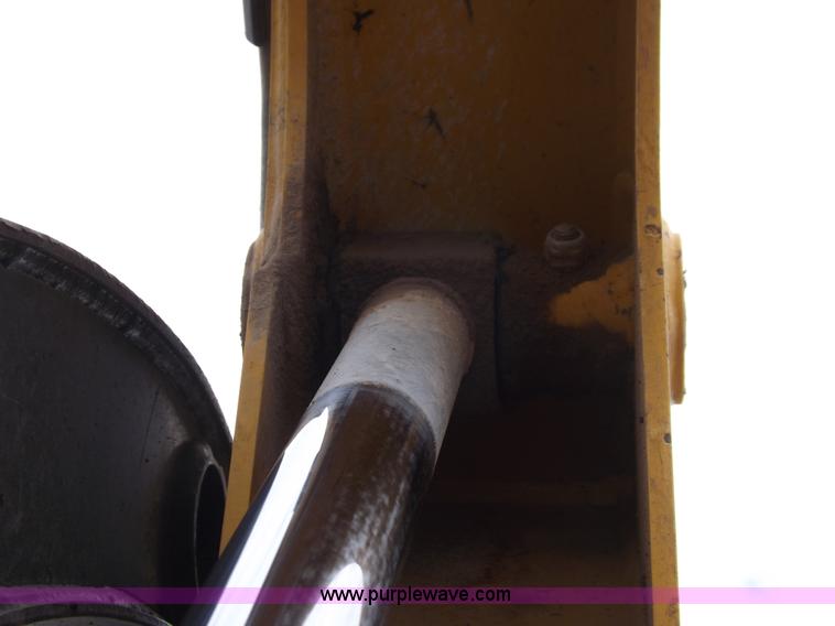 image for item J6908 2003 John Deere 280 Series II skid steer