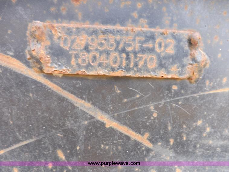 image for item J6908 2003 John Deere 280 Series II skid steer