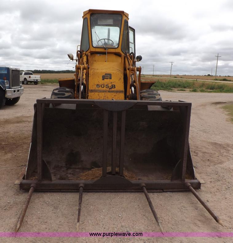 image for item J6909 1980 Fiat-Allis 605B wheel loader