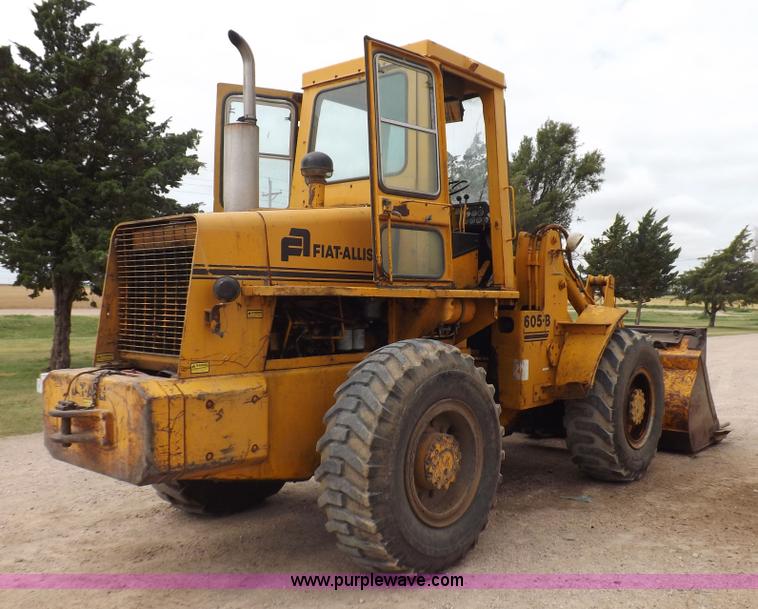 image for item J6909 1980 Fiat-Allis 605B wheel loader