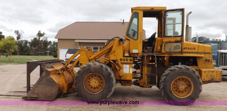 image for item J6909 1980 Fiat-Allis 605B wheel loader