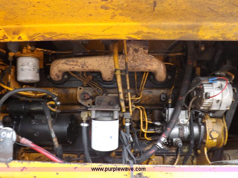 image for item J6909 1980 Fiat-Allis 605B wheel loader