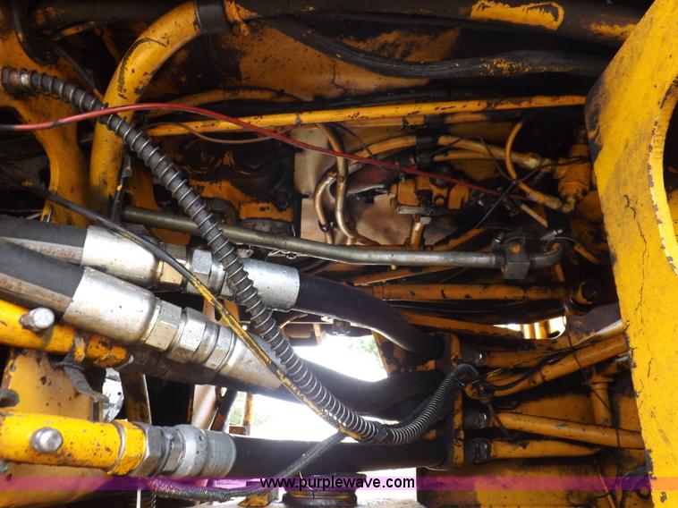 image for item J6909 1980 Fiat-Allis 605B wheel loader