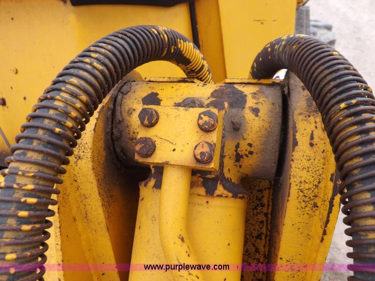 image for item J6909 1980 Fiat-Allis 605B wheel loader