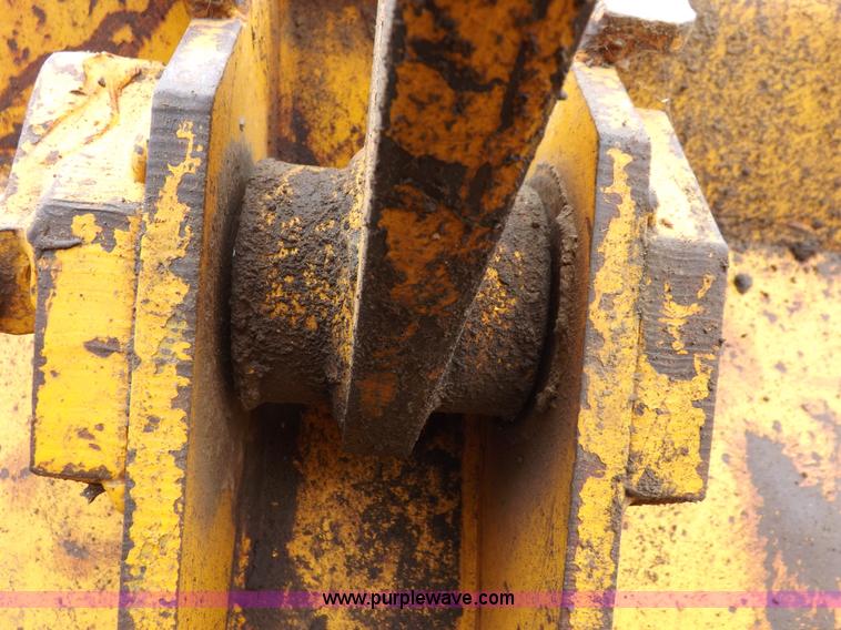image for item J6909 1980 Fiat-Allis 605B wheel loader