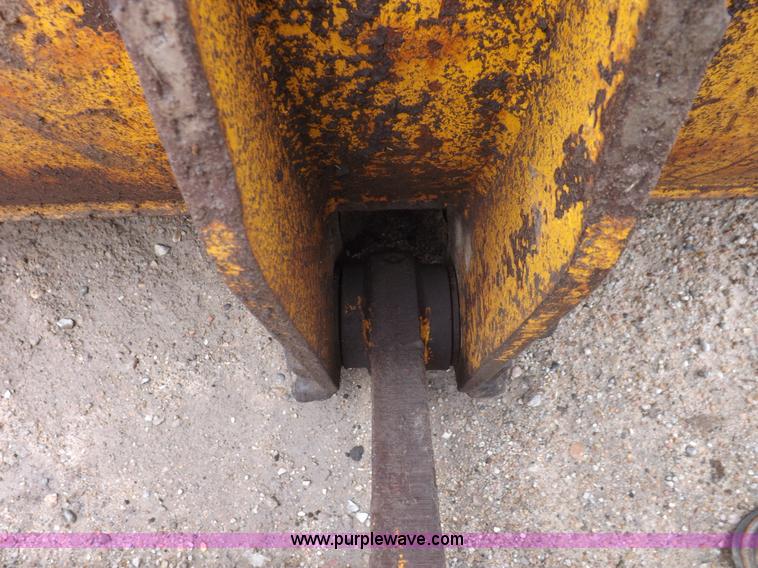 image for item J6909 1980 Fiat-Allis 605B wheel loader