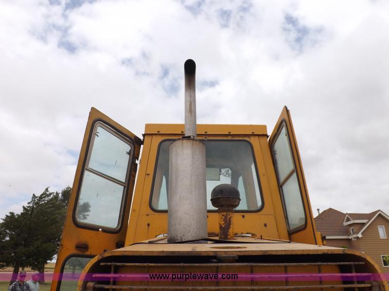 image for item J6909 1980 Fiat-Allis 605B wheel loader