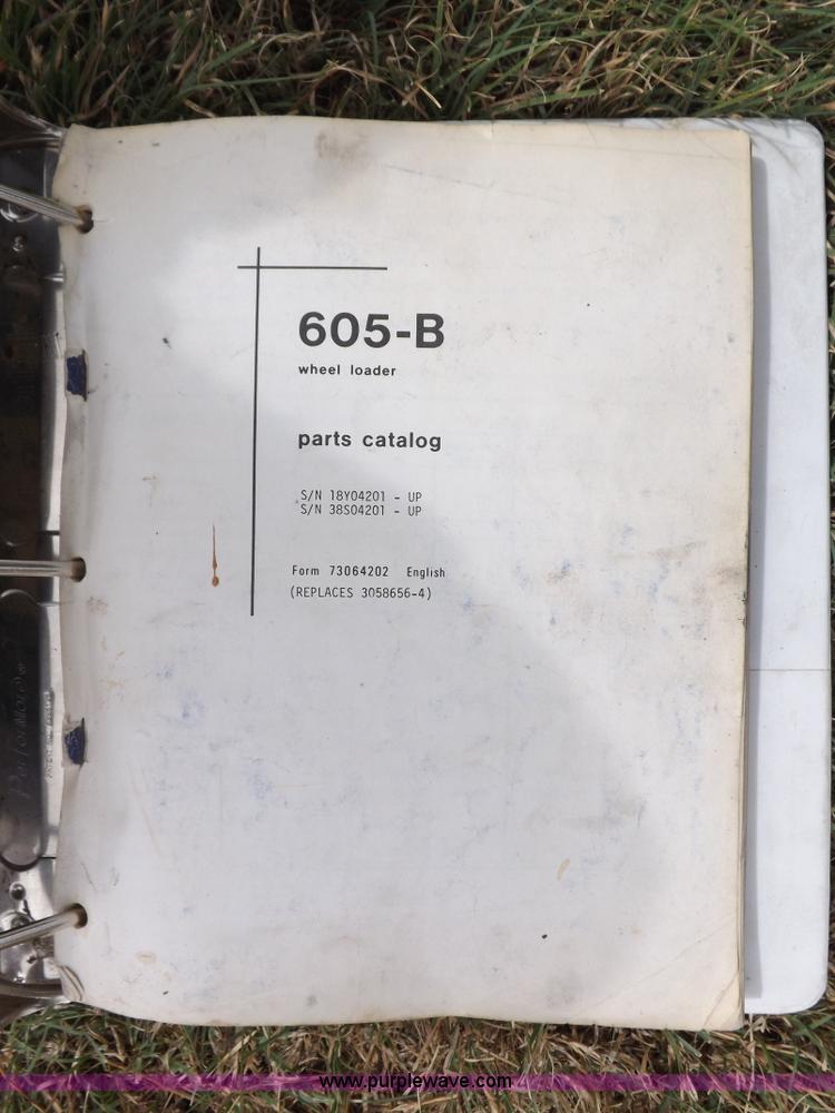 image for item J6909 1980 Fiat-Allis 605B wheel loader