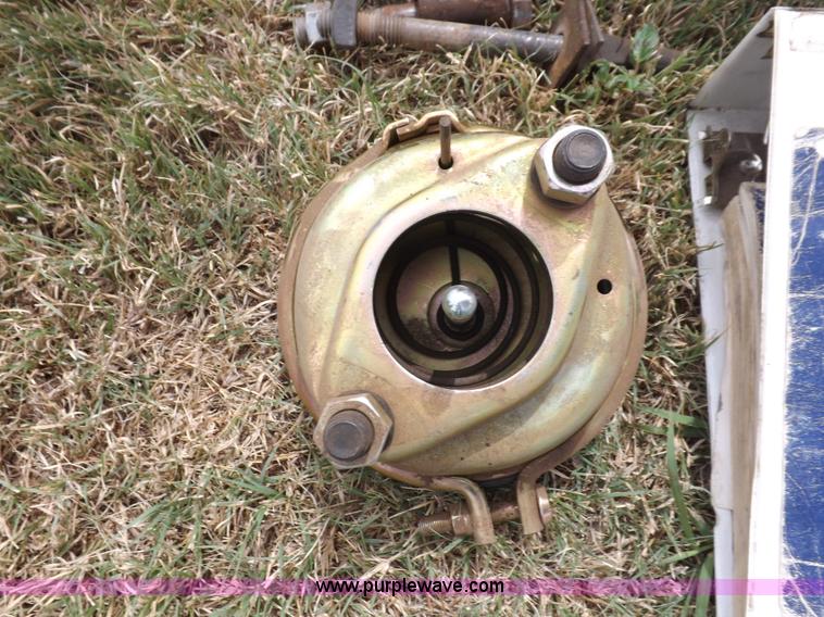 image for item J6909 1980 Fiat-Allis 605B wheel loader