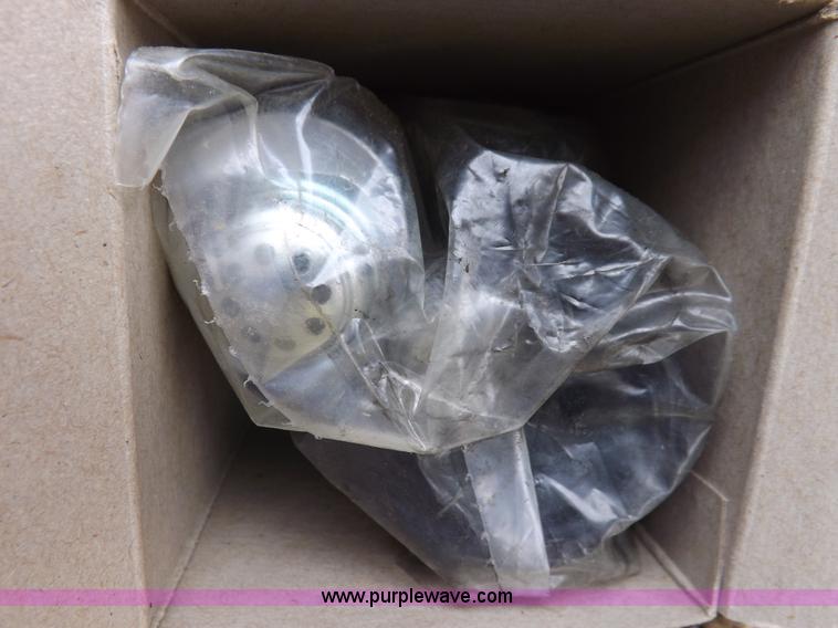 image for item J6909 1980 Fiat-Allis 605B wheel loader