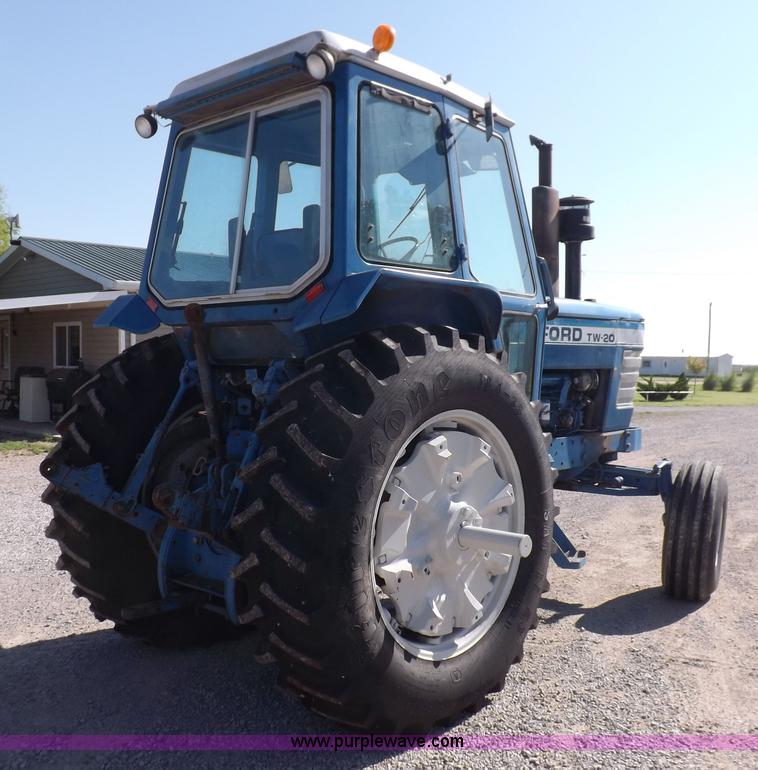 image for item J6990 Ford TW20 tractor