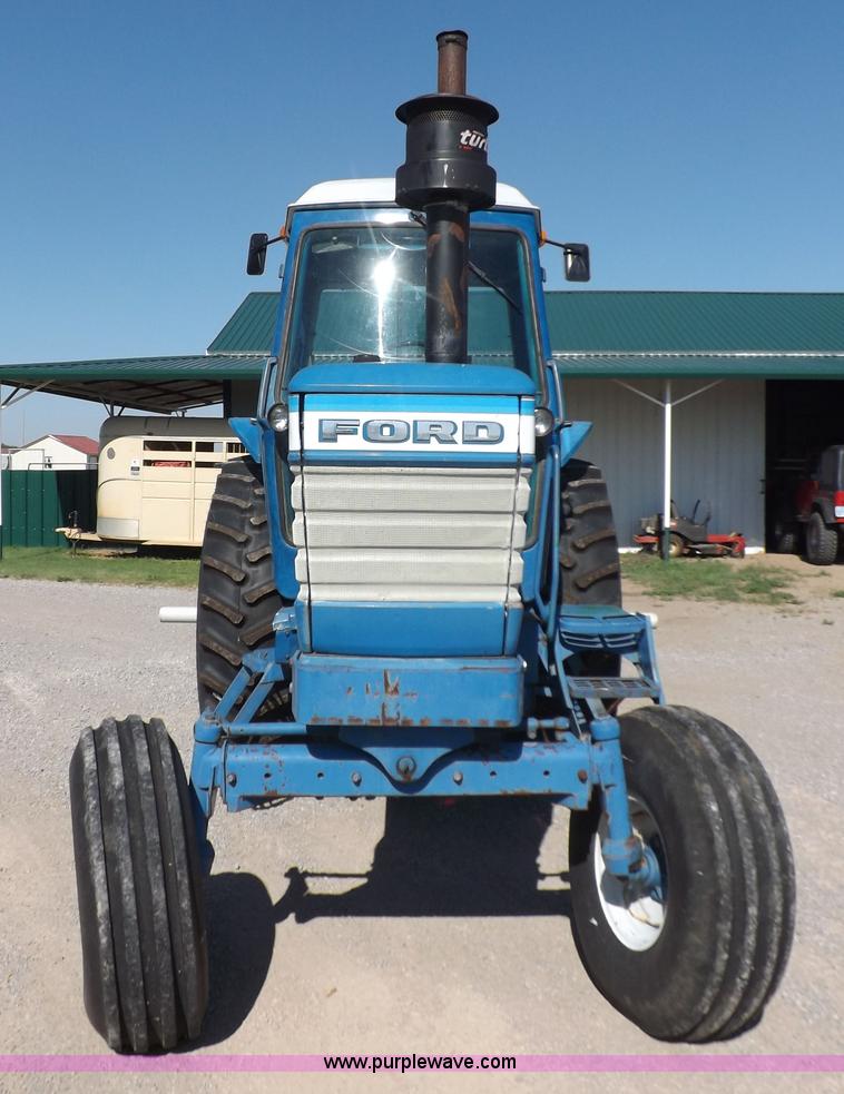 image for item J6990 Ford TW20 tractor