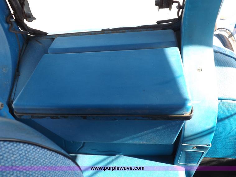 image for item J6990 Ford TW20 tractor