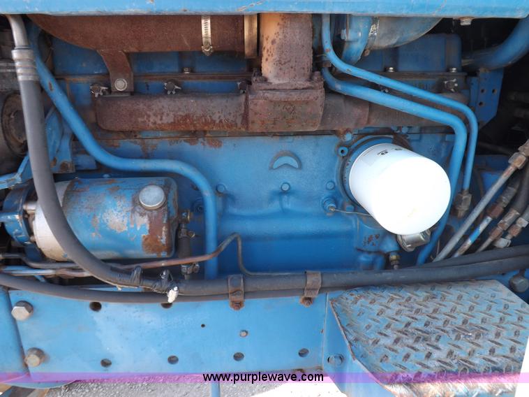 image for item J6990 Ford TW20 tractor
