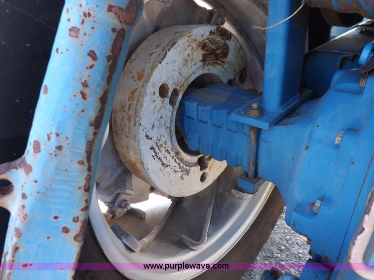 image for item J6990 Ford TW20 tractor