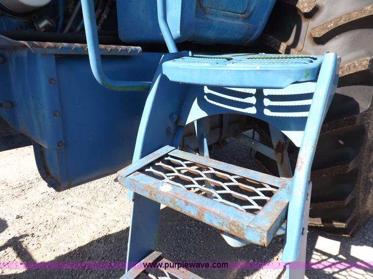 image for item J6990 Ford TW20 tractor