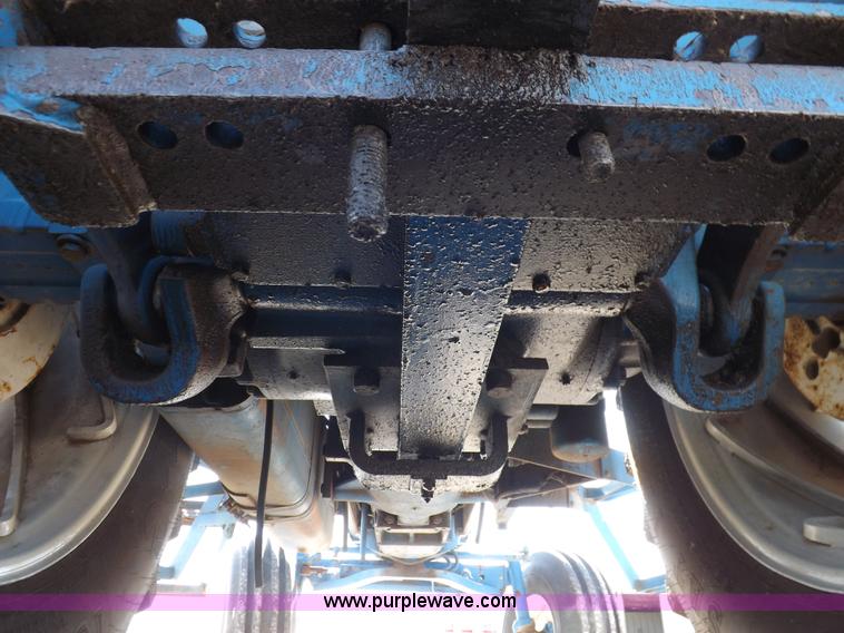 image for item J6990 Ford TW20 tractor