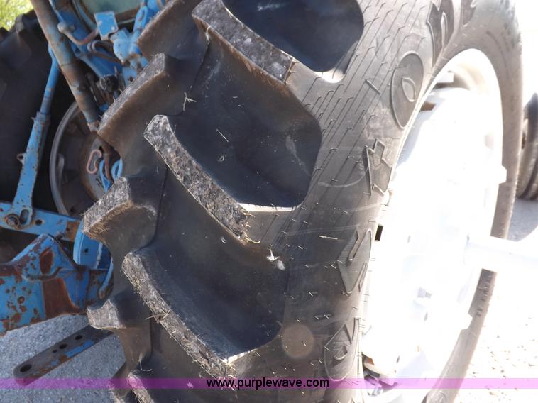 image for item J6990 Ford TW20 tractor