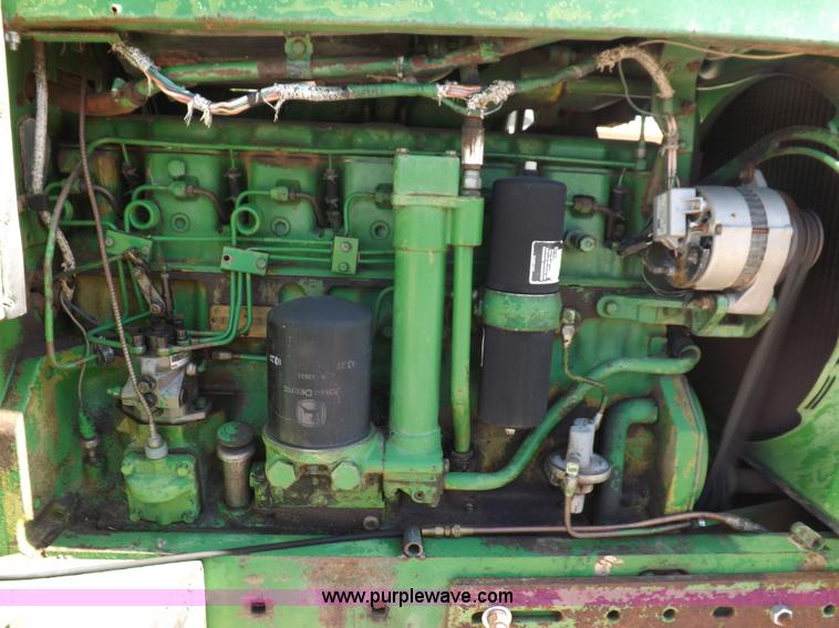 image for item J6991 John Deere 4520 tractor