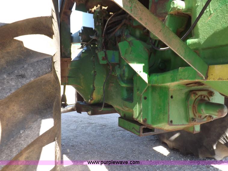 image for item J6991 John Deere 4520 tractor