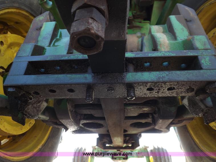 image for item J6991 John Deere 4520 tractor